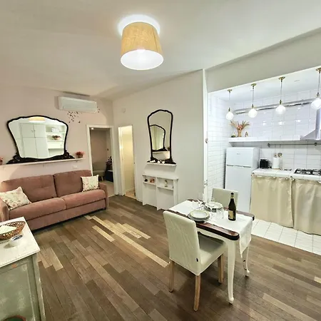 Melli's R-home Apartment Rome