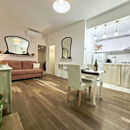 Melli's R-home Apartamento *