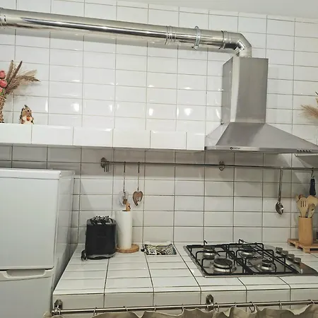 Melli's R-home Apartman